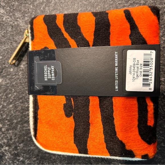 Hershel supply company small bag and wallet - Picture 6 of 7